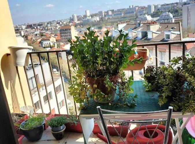 Balcon Surplombant Le Sud De Paris Apartamento *